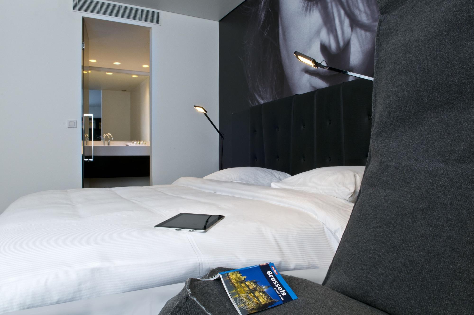 B-Aparthotel Regent Brussel Bagian luar foto