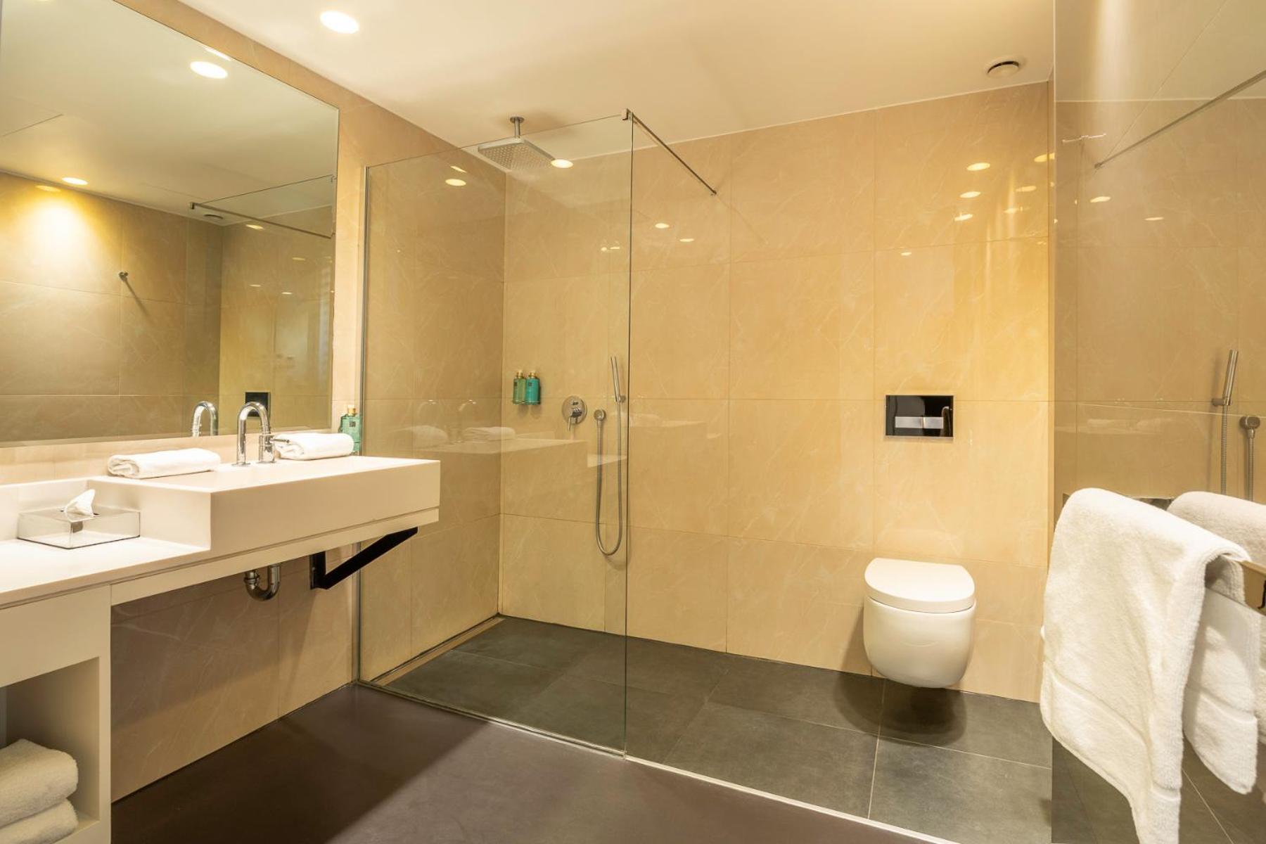 B-Aparthotel Regent Brussel Bagian luar foto