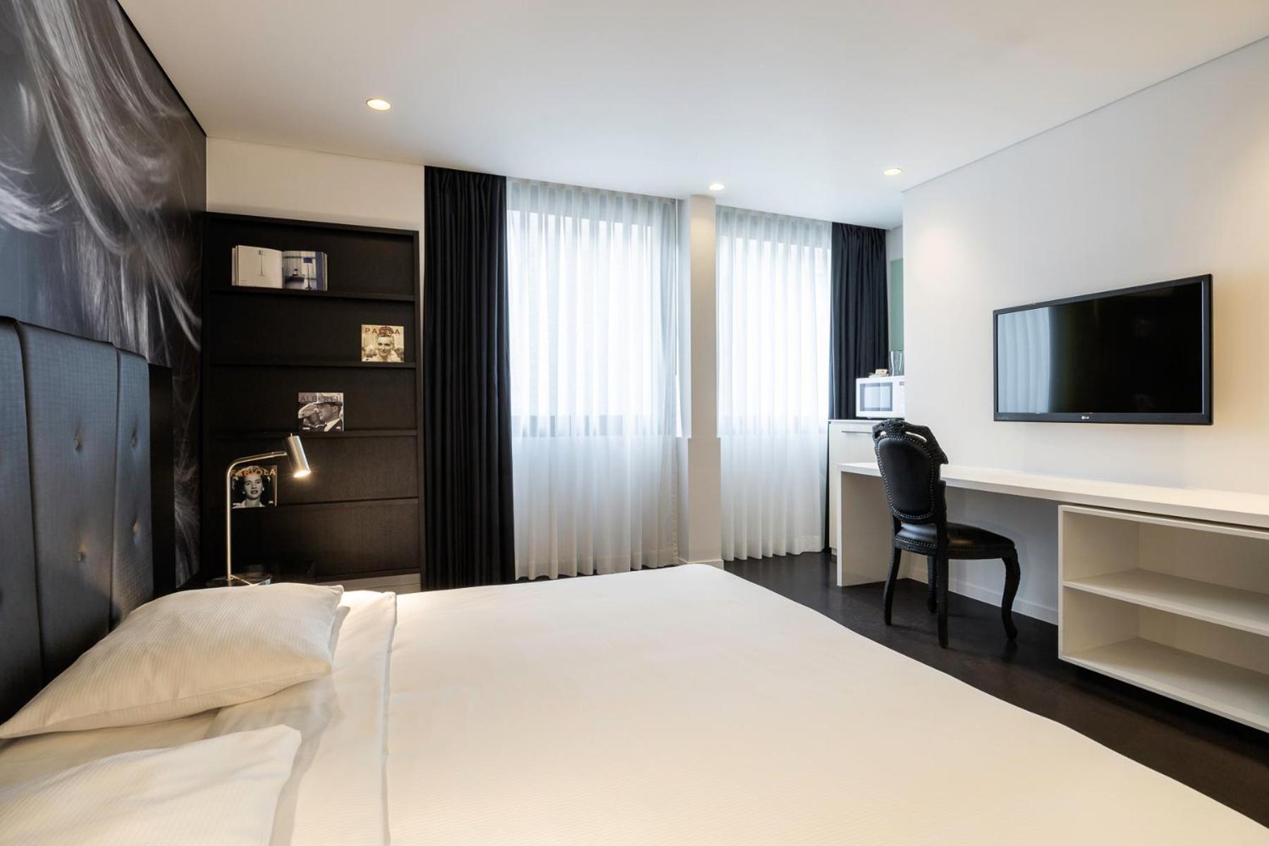 B-Aparthotel Regent Brussel Bagian luar foto